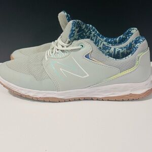New Balance Golf sneakers Women Sz 9 Fresh Foam